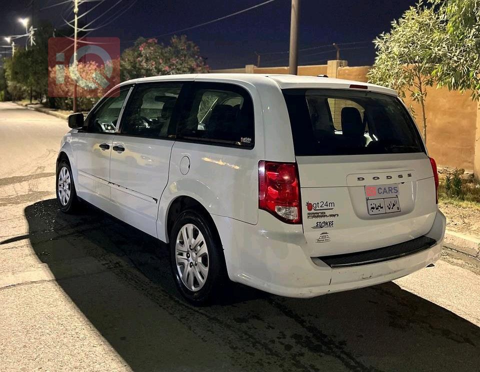 دودج جراند كارافان